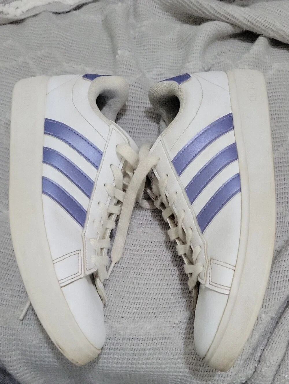 Adidas Grand Court 2.0 Sneakers -White/Blue Spark Metallic- Women's 8.5
